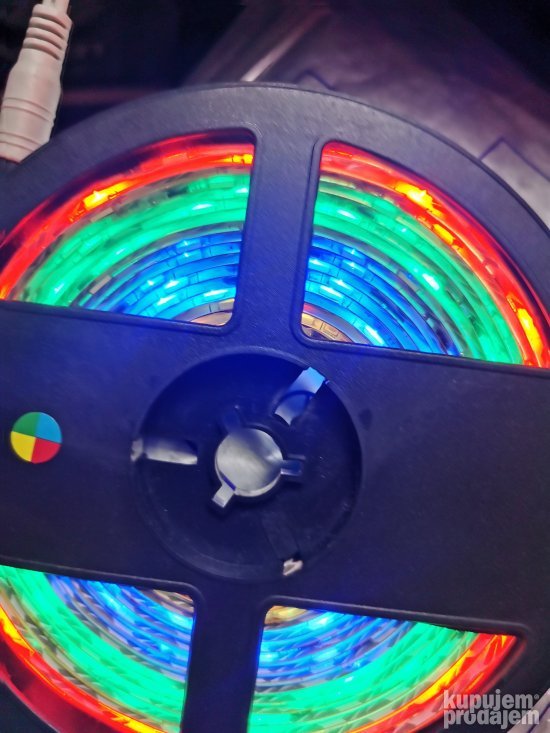 Led TRCECA traka RGB IC2811 5m za reklame i izloge