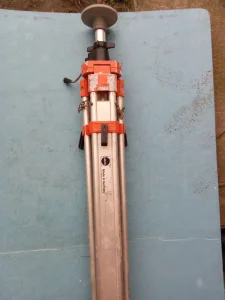 Postolje za laser