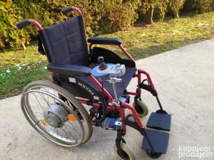 Električna sklopiva invalidska kolica