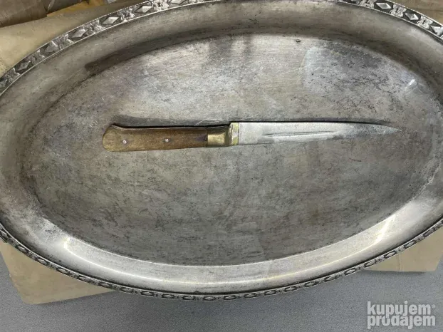No fiksni stari komad u odlicnom stanju