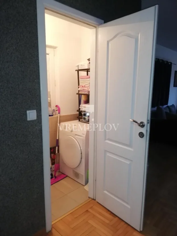 Đalinska, Krnjača, 3.0 trosoban, 63.6 m²