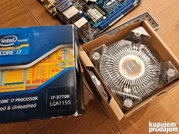 ASUS Z77-I Deluxe, Intel i7 3770K, 16GB Kingston DDR3-1866