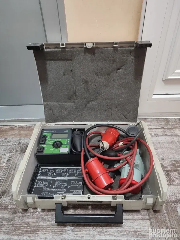 Multifunkcionalni električni tester MetarTester 4