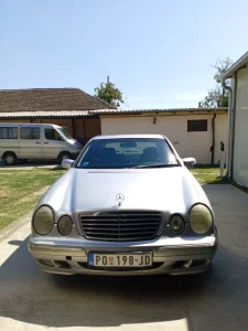 Mercedes E 250