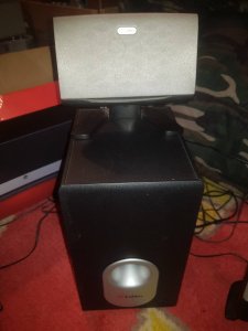 Labtec multimedia speacer  bas 5u1 kao nov