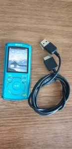 Sony NWZ-E463 - MP3 plejer - 4gb