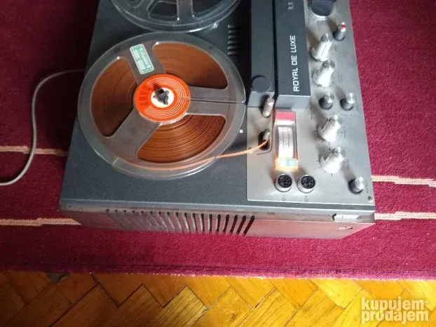 UHER ROYAL DELUXE Odličan Očuvan Zamena