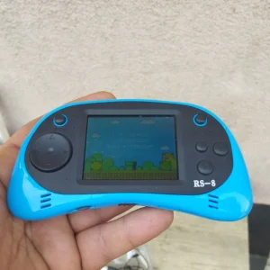 Retro konzola sa 260 igrica