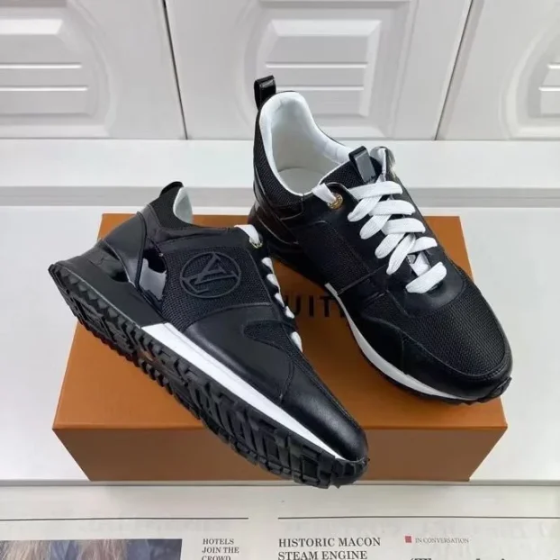 Louis Vuitton run away