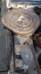 Mercedes 124 kuciste filtera za vazduh METALNO