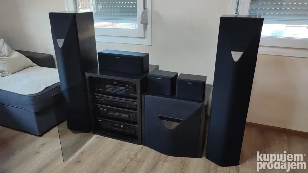 Sony komplet muzički stub, muzička linija