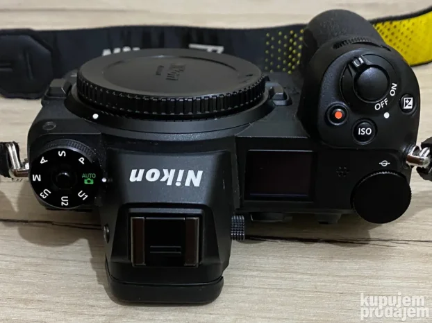 Nikon Z6 + cage 13.662 okidanja