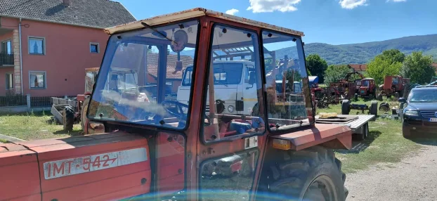 Kabina Imt 540,542,549