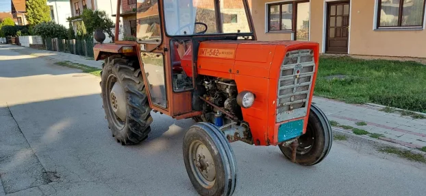 Kabina Imt 540,542,549