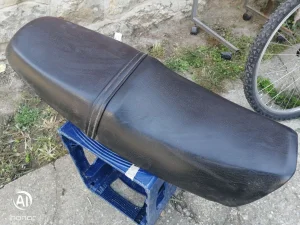 Sedište za motocikl Qingqi QM 125 bez nedostataka