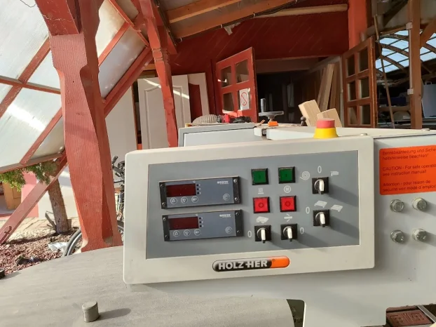 Formatizer frezer abriht diht kanterica usisivači