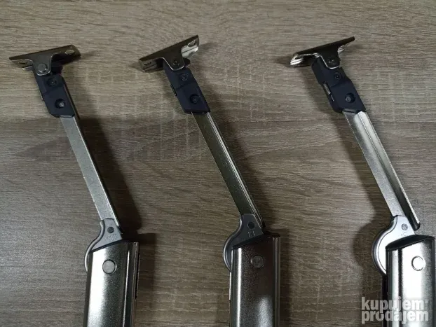 Blum Aventos HK-XS-okov za kuhinje