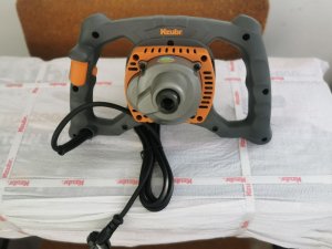 Mikser za boju i lepak 1400w Kzubr