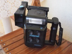 Polaroid miniportrait