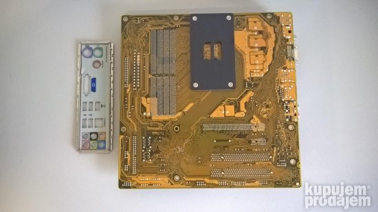 A36. Asus M2N68-LA Soket AM2