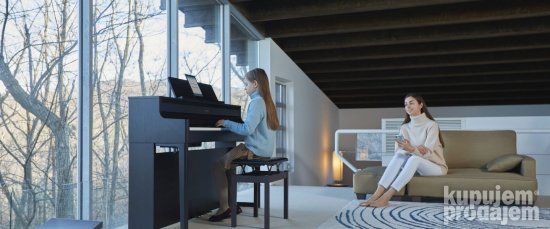 Roland HP-702 elektricni klavir