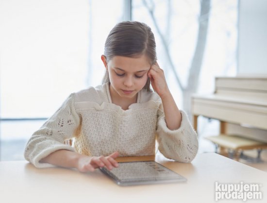 Roland HP-702 elektricni klavir