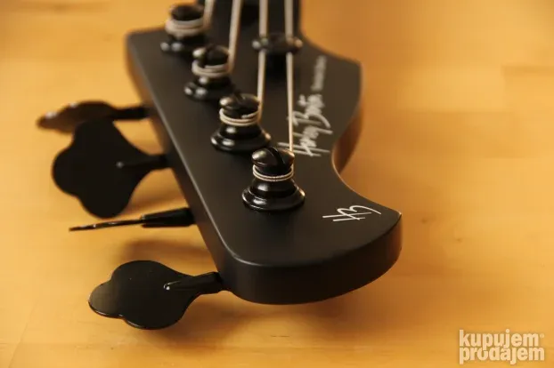 Harley Benton Precision lefthand