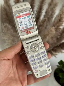 Sony Ericsson Z600