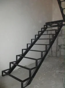 Metalno stepeniste