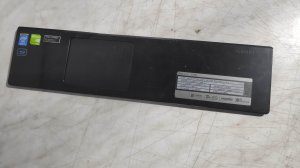 Acer Aspire V3-772G  plastika oko racpeda sa tacpedom