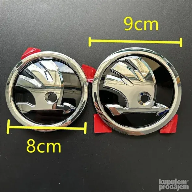 Skoda znak 8cm crno sivi