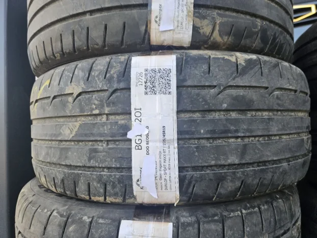 polovne letnje 225/45 r 19 dunlop 4kom