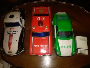 Limeni policijski automobili