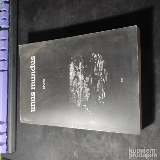 Unus Mundus 32 / 2009
