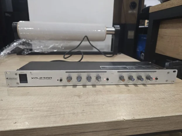 Omnitronic XO-2300 Crossover