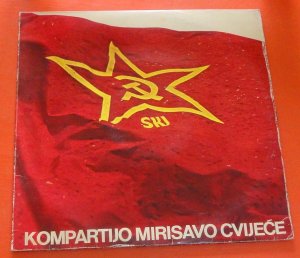 Kompartijo Mirisavo cvijeće Op trt gevezen zajn