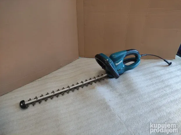 Makita trimer za zivu ogradu