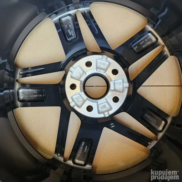 nove alu felne 19" audi original