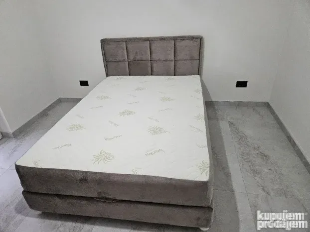 Francuski lezajevi batajnica  od 300e do 450e