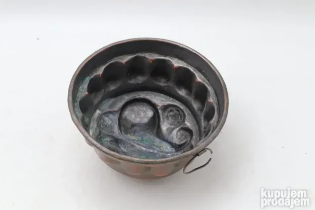 Starinski bakarni kalup modla za kuglof kolač žele 14cm