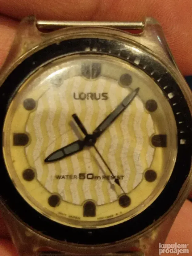Lorus neispitan