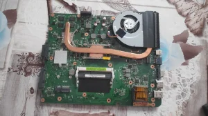 Asus X53S maticna ploca sa i3 procesorom