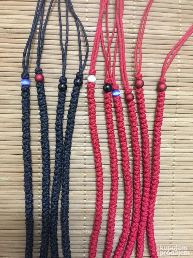 Tanka grčka brojanica sa krstom i staklenim perlama