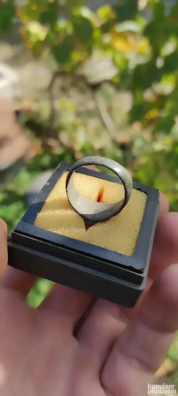 Prsten Srednjovekovni pečatni