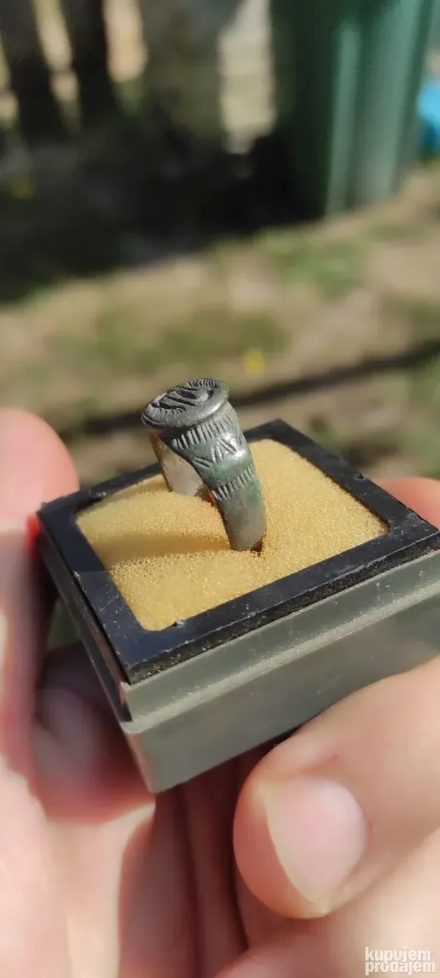 Prsten Srednjovekovni pečatni