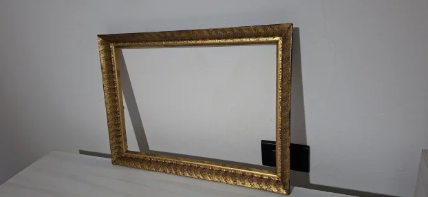 Luksuzan ZLATNI RAM (Drvo/Gips) – 29x43 cm – Barok stil