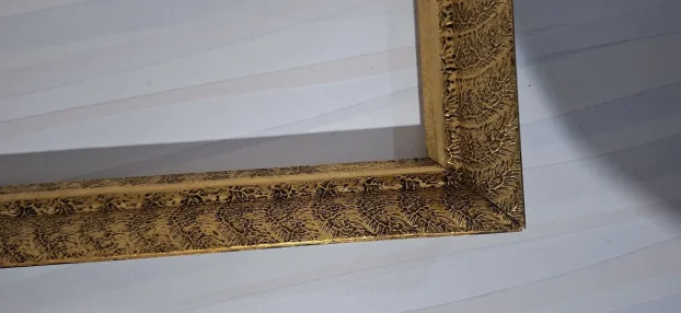 Luksuzan ZLATNI RAM (Drvo/Gips) – 29x43 cm – Barok stil