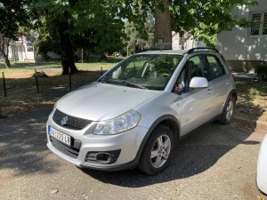 Suzuki SX4