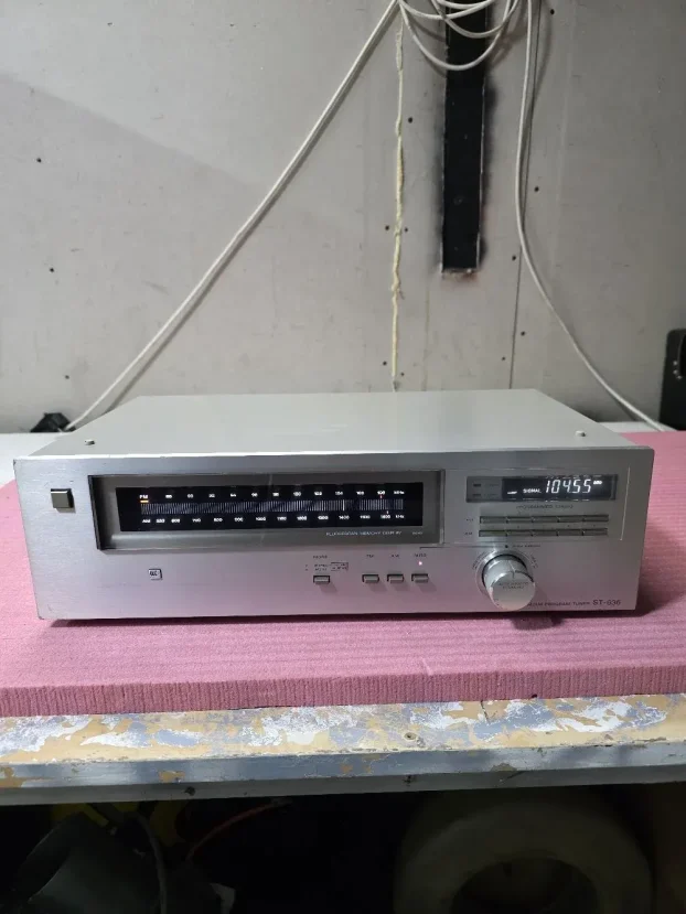 Sony ST 636 Vintage Stereo Tuner - KupujemProdajem