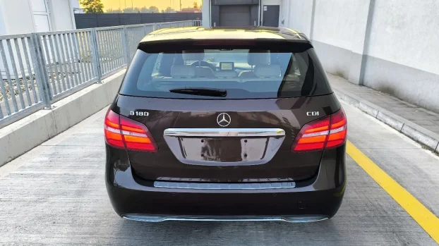 2015 Mercedes B 180 LED/XEN/NAVI
